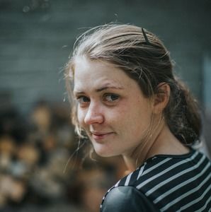 Meet your Posher, Emma